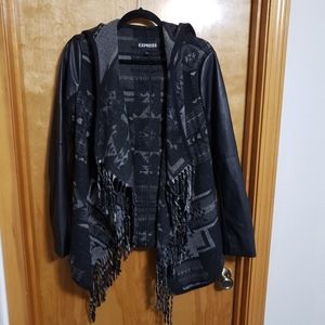 🌻NWOT  Open Front Hooded Sweater Jacket